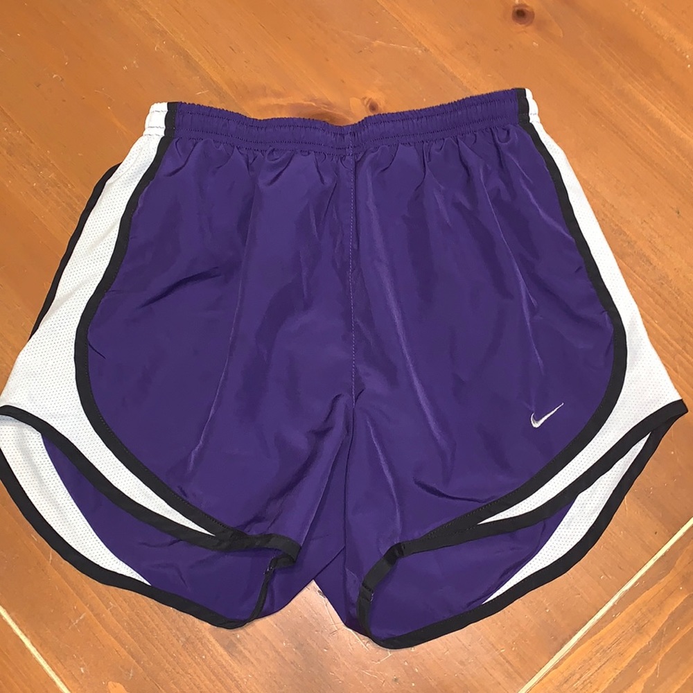 Women’s Nike Tempo Lined Running Shorts sz Small Purple White Black Piping NWOT